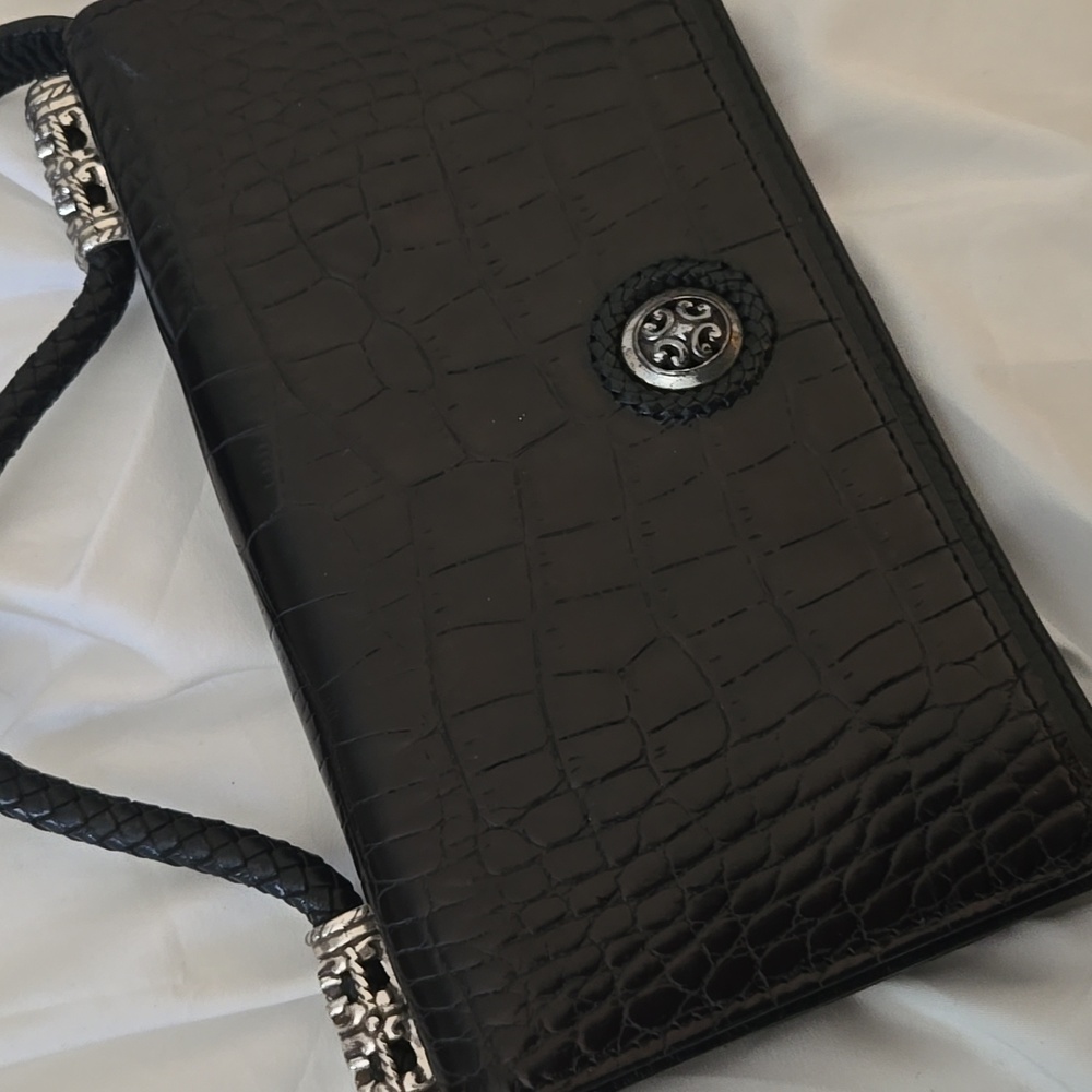 Brighton Crossbody Purse - Picture 5 of 11